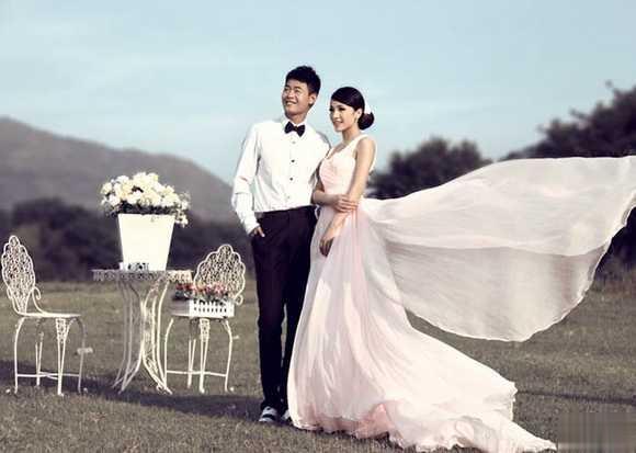 ps如何将情侣婚纱照打造经典素雅色(6)