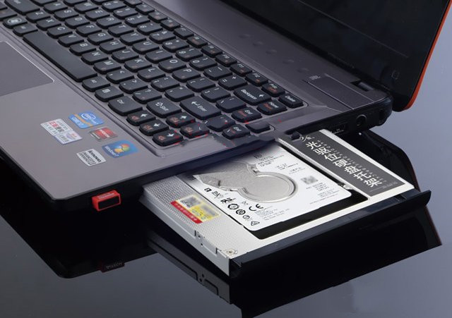 怎么把笔记本电脑光驱位换硬盘?