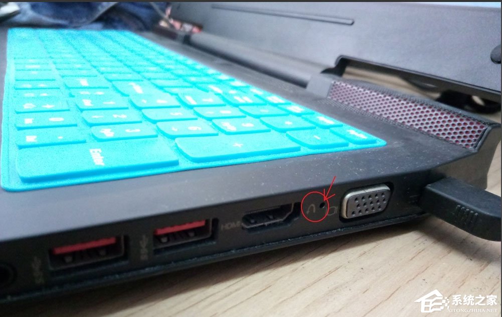 Win10笔记本开机蓝屏提示0xc000000d怎么解决?