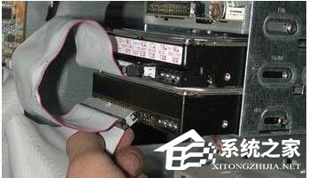 Win7系统开机需要按F2怎么解决?