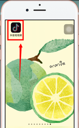 教你在抖音里把视频分享至朋友圈的图文教程分享。