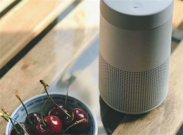 小编分享SoundLink Revolves设置蓝牙音响的方法介绍。