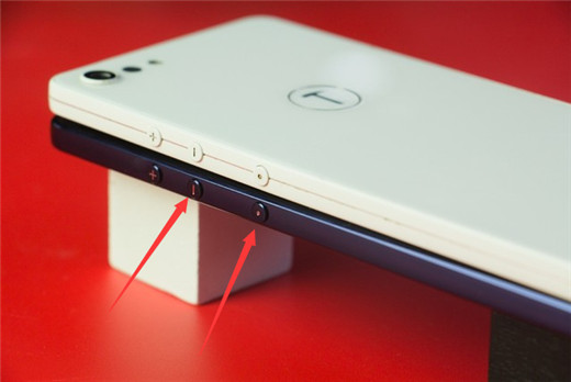 分享在坚果pro2s中进行截图的步骤介绍。