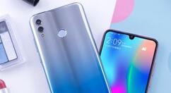 小编教你荣耀10青春版取消照片水印的操作教程。