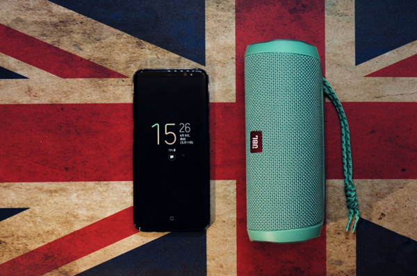 小编分享JBL flip4蓝牙音箱连接蓝牙的图文教程。