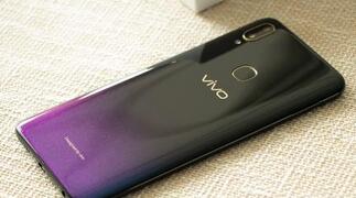 教你vivoz3唤醒jovi的简单操作。