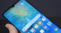 小编分享华为mate20x长截屏的操作步骤。