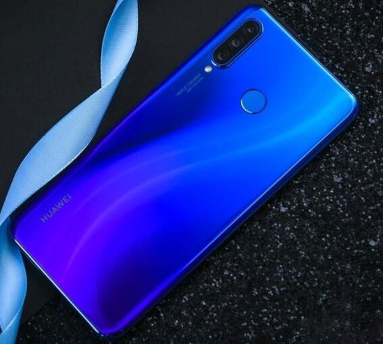 我来教你在华为nova4e中连接电脑的具体步骤。