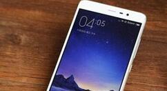 小编分享红米手机开启锁屏画报的操作流程。