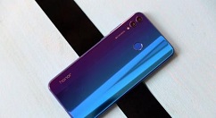 小编教你荣耀8x开启翻转静音的简单操作教程。