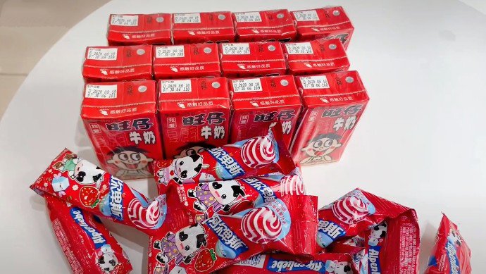 我来教你秋天的第一个包包怎么做。