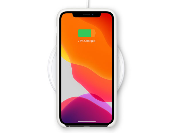 我来教你iphone12无线充电如何用。