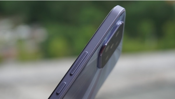 荣耀play5怎么截图。