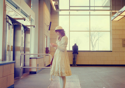 美图秀秀改变室内照片色调的简单操作截图