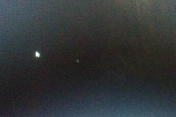 win10开机黑屏如何解决。