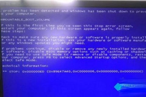 win7系统开机出现英文进不去了的解决方法。