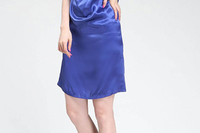 Photoshop消除衣服褶皱的方法步骤截图