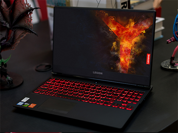 教你拯救者r9000p背后的logo灯如何开启