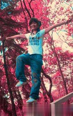 Photoshop调色处理紫色背景照片(4)