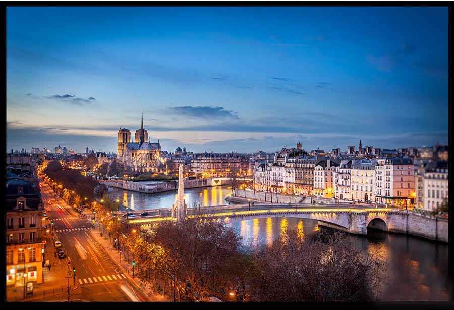 PS后期修饰非常漂亮的城市夜景照片