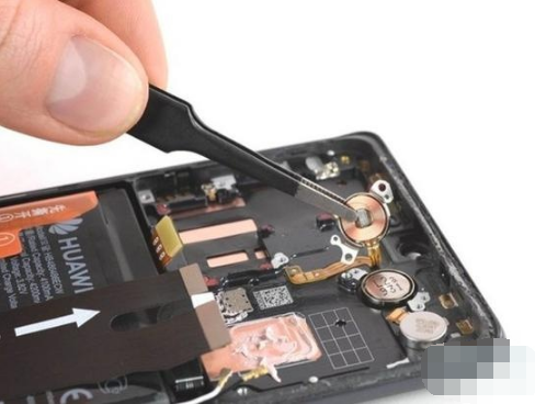 华为mate30pro外放手机震动明显怎么回事