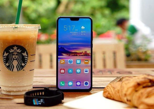 教你荣耀8x屏幕是多大的