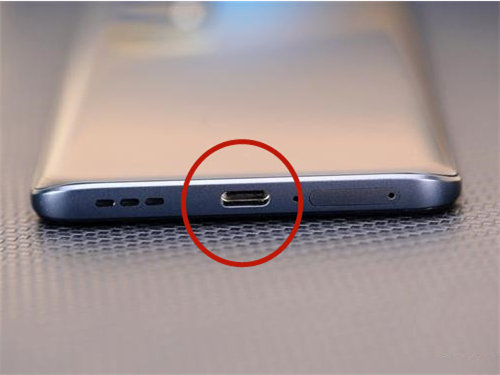 小编分享vivoiqooneo5耳机孔在哪里