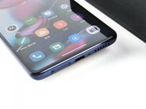 教你摩托罗拉edgeX30在哪插卡