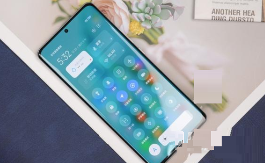 教你小米12pro屏幕亮度级别是多少 。。