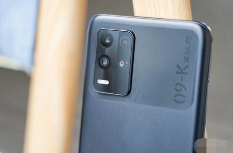 小编教你OPPOK9x拍照性能如何 。。