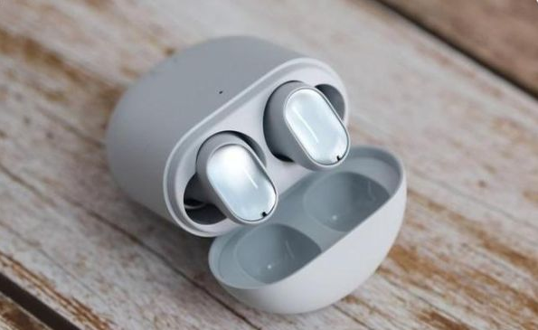 教你redmi耳机如何连接手机 。。