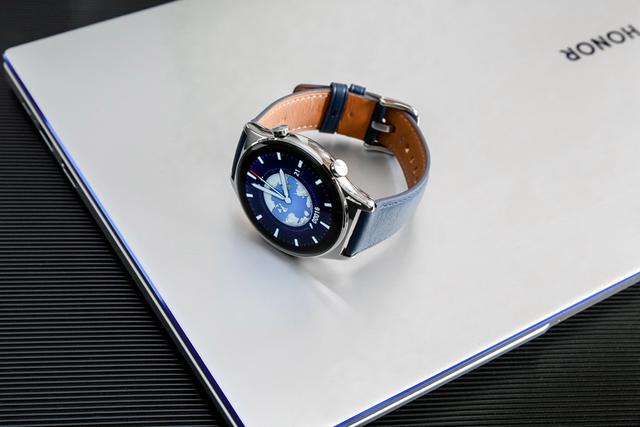 我来教你荣耀手表gs3怎么样 。。