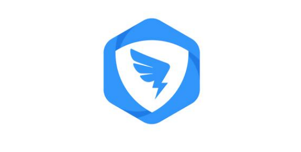 分享钉钉怎么查看行程卡 。。