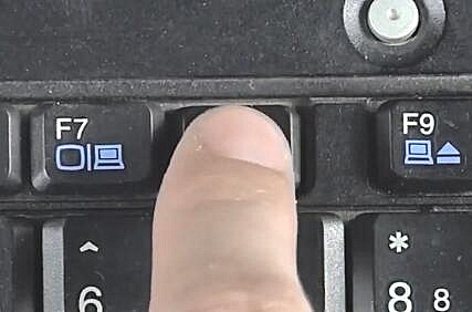 教你Win10分辨率太高导致黑屏怎么办