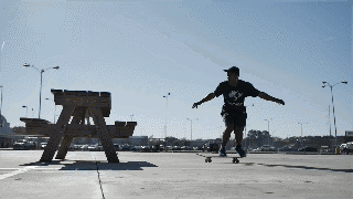 我来教你爱剪辑如何制作暴闪效果