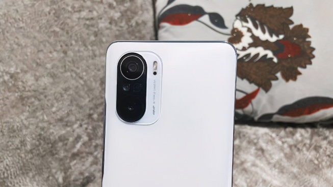 我来教你Realme真我GTNeo和红米K40哪个值得买。