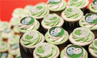 分享微信公众号如何推荐名片。